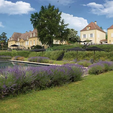 Chateau Les Merles Et Ses Villas Mouleydier Екстериор снимка