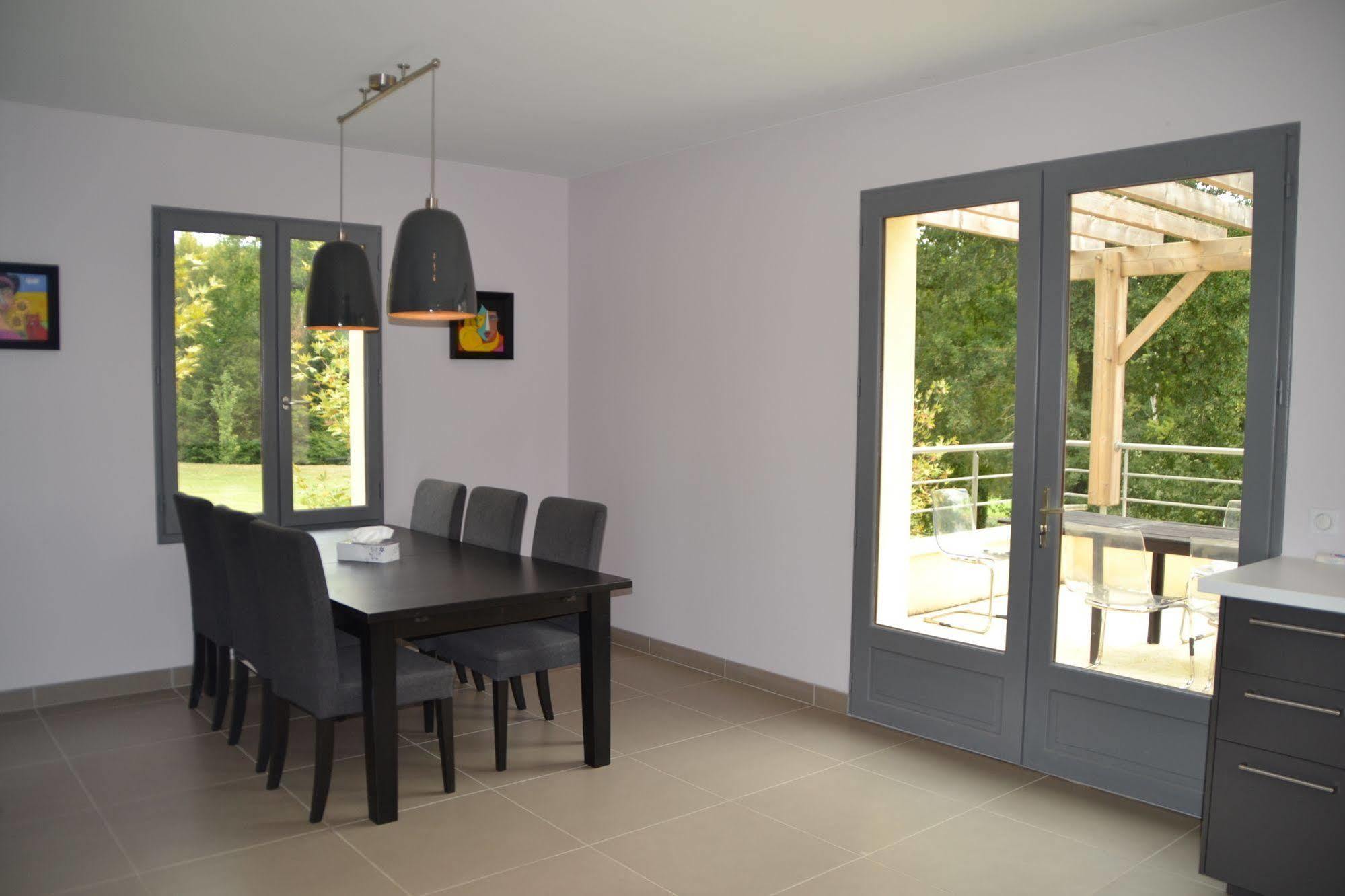 Chateau Les Merles Et Ses Villas Mouleydier Екстериор снимка